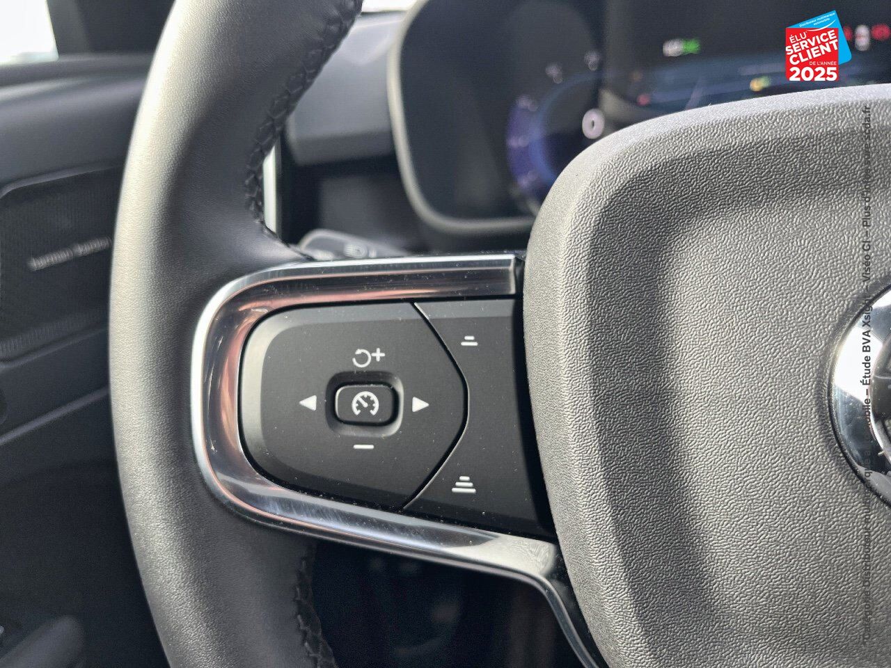 Véhicule d'occasion VOLVO C40 RECHARGE 231CH ULTIMATE chez Renault Saint-Louis