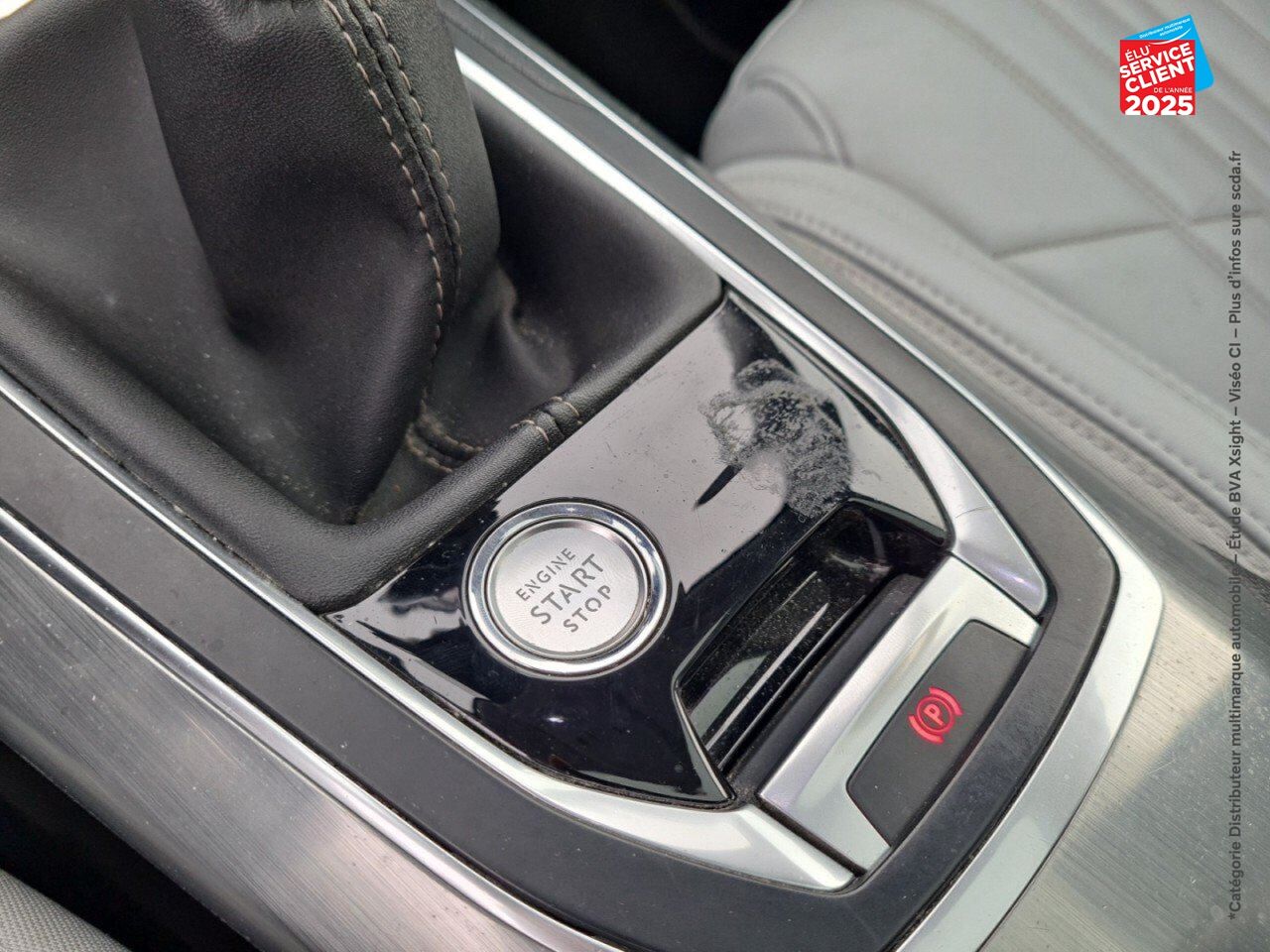 Véhicule d'occasion PEUGEOT 308 1.2 PURETECH 130CH E6.C SS ALLURE 108G chez Hyundai Reims