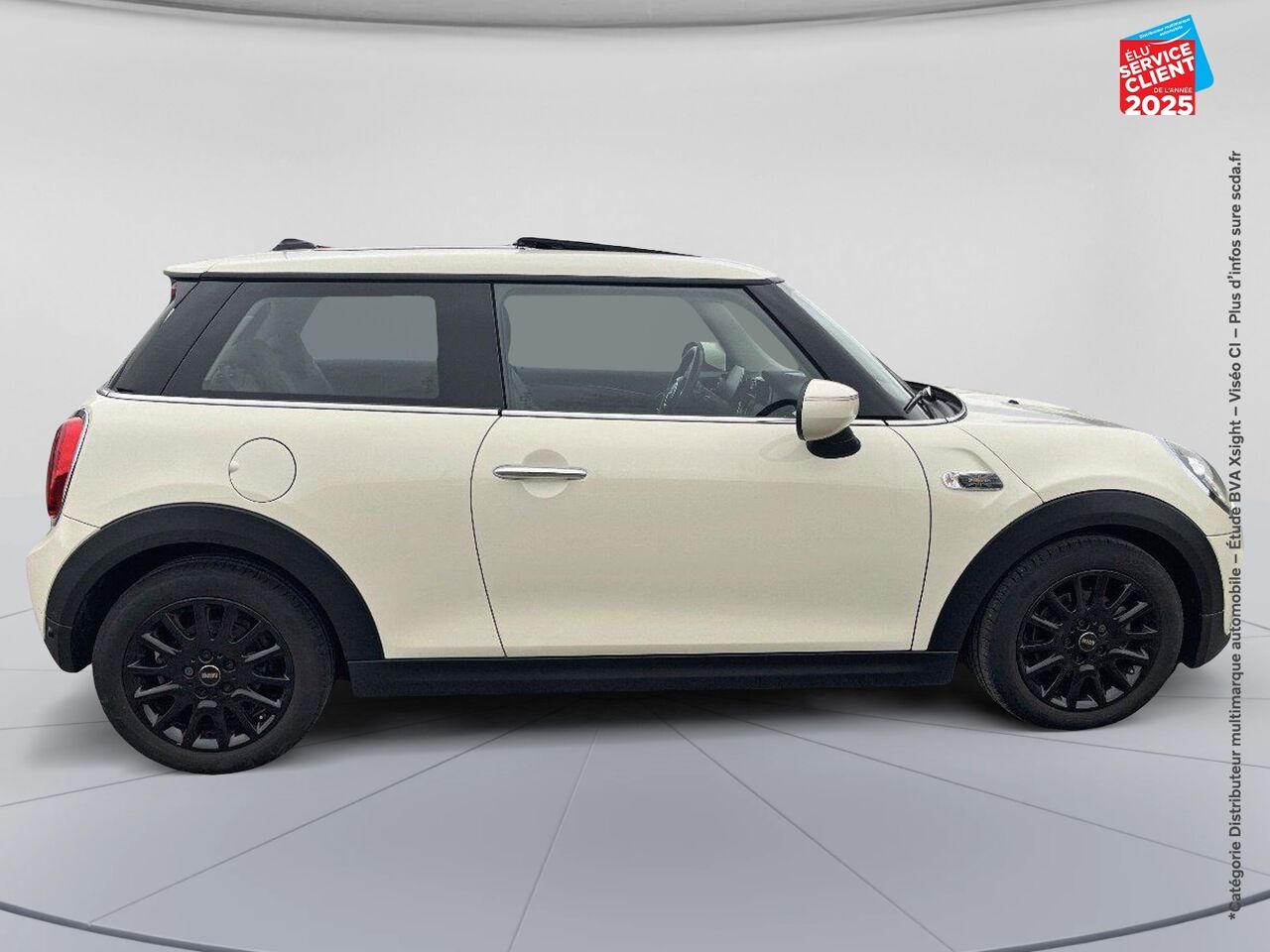 Véhicule d'occasion MINI MINI COOPER 136CH EDITION GREENWICH chez Renault Colmar