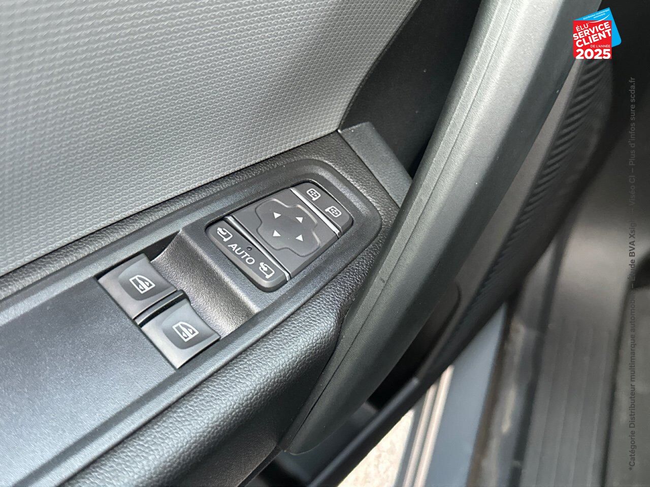 Véhicule d'occasion NISSAN TOWNSTAR L1 EV 45 KWH TEKNA CHARGEUR 22 KW chez Nissan Beaune