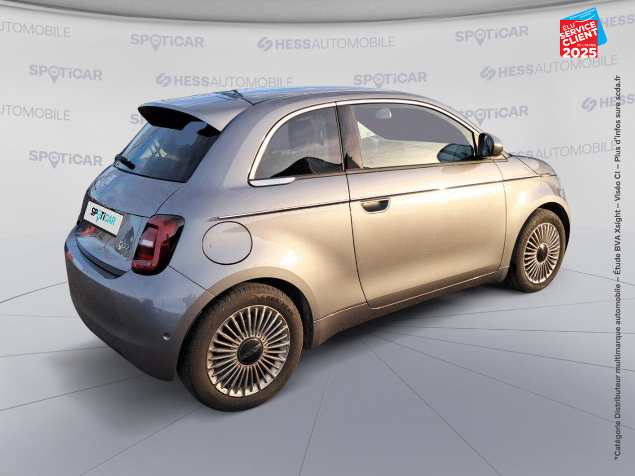 Véhicule d'occasion FIAT 500 E 118CH PACK CONFORT STYLE TECH SIEGES CHAUF chez Renault Sélestat