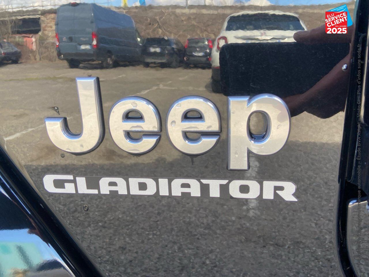 Véhicule d'occasion JEEP GLADIATOR 3.0 V6 MULTIJET 264CH OVERLAND LAUNCH EDITION 4X4 BVA8 chez Renault Saint-Louis