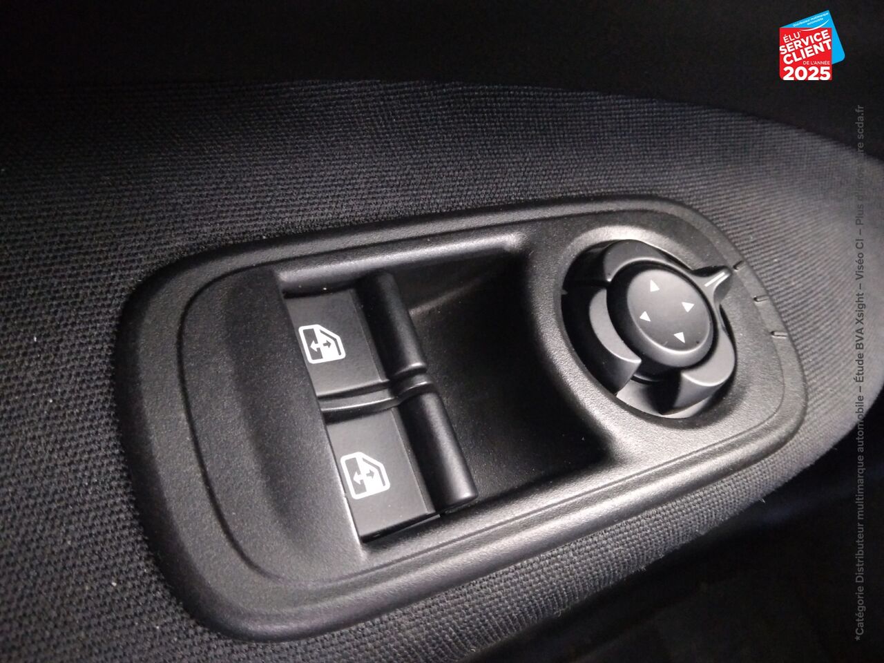 Véhicule d'occasion FIAT 500 E 118CH PACK CONFORT MY23 chez Renault Sélestat