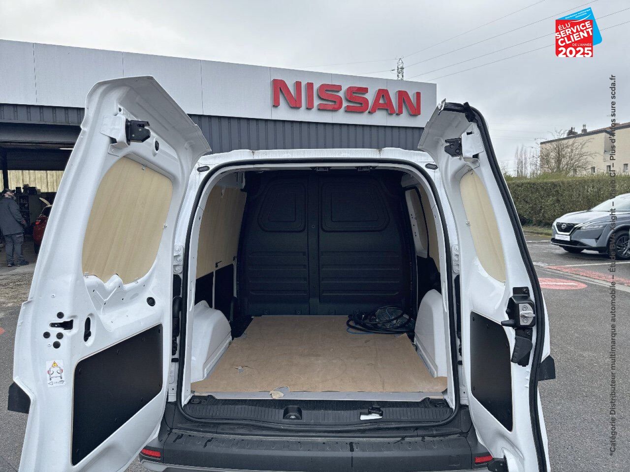 Véhicule d'occasion NISSAN TOWNSTAR L1 EV 45 KWH N-CONNECTA CHARGEUR 22 KW chez Nissan Beaune