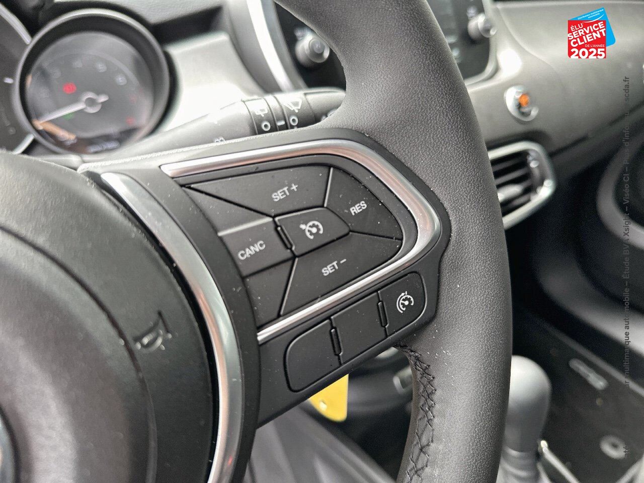Véhicule d'occasion FIAT 500X 1.5 FIREFLY TURBO 130CH S/S HYBRID DCT7 chez Toyota Verdun