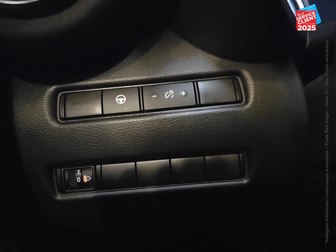 Véhicule d'occasion NISSAN JUKE 1.6 HYBRID 143CH N-DESIGN 2022.5 chez Renault Colmar