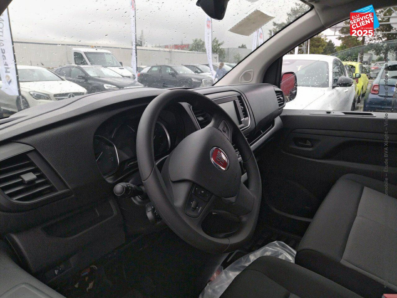 Véhicule d'occasion FIAT SCUDO FG M 100 KW BATTERIE 75 KWH PACK PRO LOUNGE CONNECT chez Toyota Sarreguemines