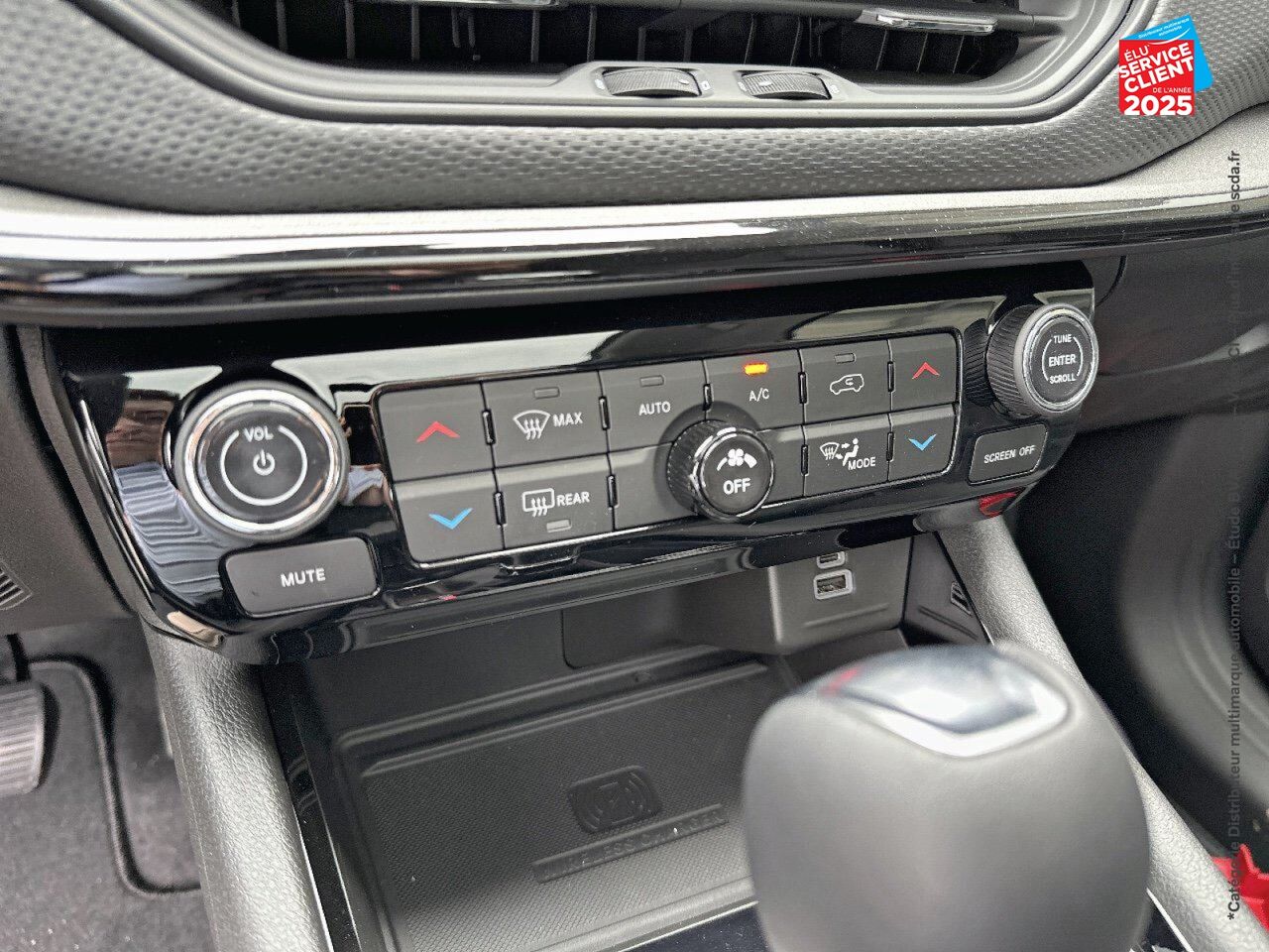 Véhicule d'occasion JEEP COMPASS 1.5 TURBO T4 130CH MHEV HIGH ALTITUDE 4X2 BVR7 chez Toyota Saint Dizier