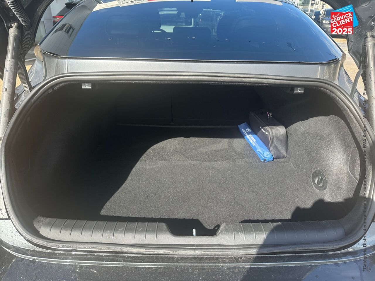 Véhicule d'occasion HYUNDAI IONIQ 6 77 KWH - 229CH CREATIVE chez Hyundai Epernay