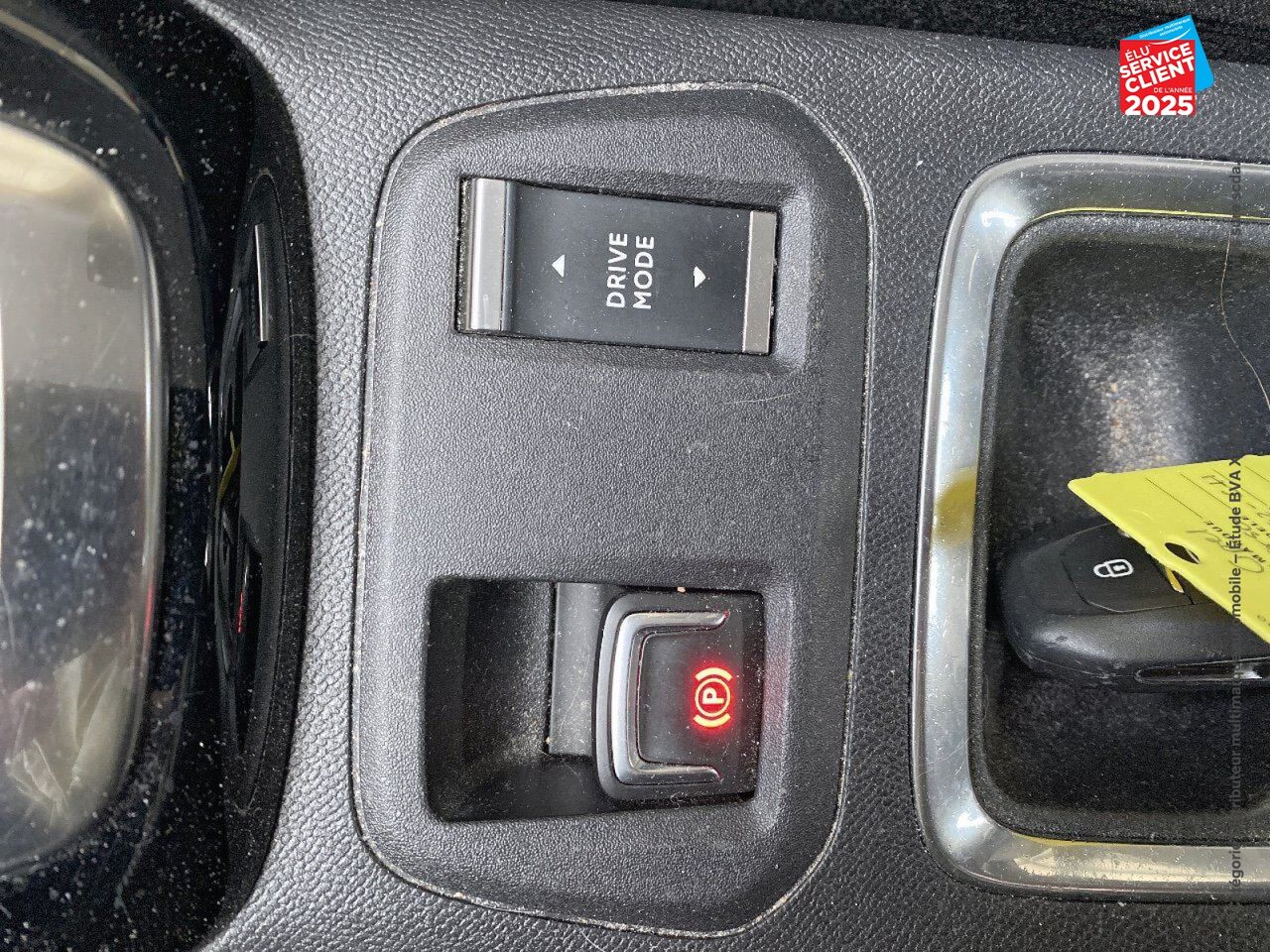 Véhicule d'occasion OPEL CORSA CORSA-E 136CH EDITION chez Opel Verdun