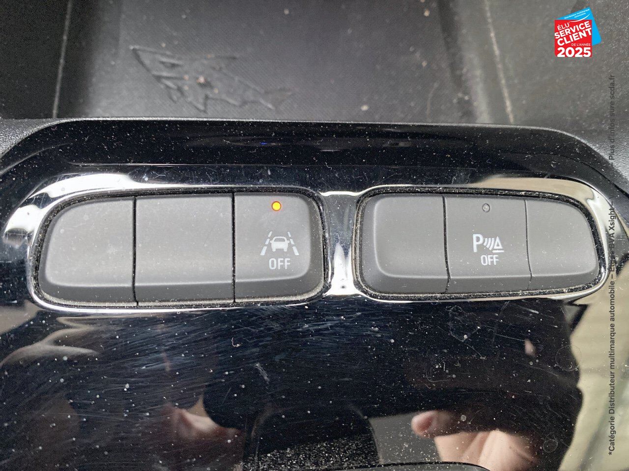 Véhicule d'occasion OPEL CORSA CORSA-E 136CH EDITION chez Opel Verdun
