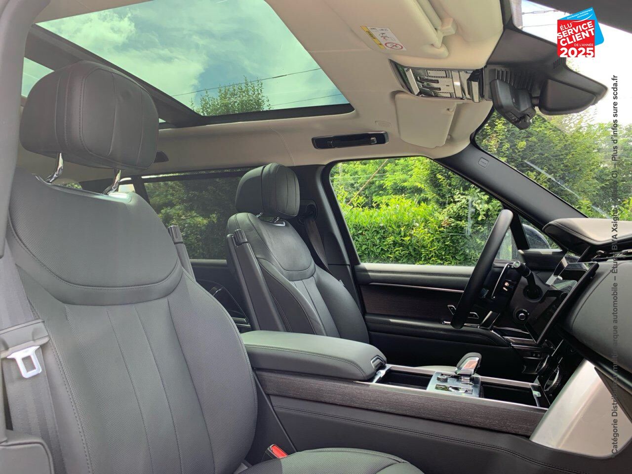 Véhicule d'occasion LAND-ROVER RANGE ROVER 3.0 P440E 440CH PHEV AUTOBIOGRAPHY LWB 28CV chez Land Rover Metz