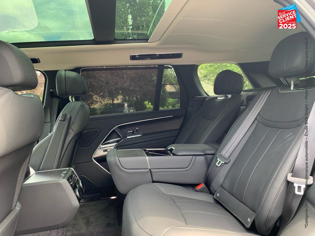 Véhicule d'occasion LAND-ROVER RANGE ROVER 3.0 P440E 440CH PHEV AUTOBIOGRAPHY LWB 28CV chez Land Rover Metz