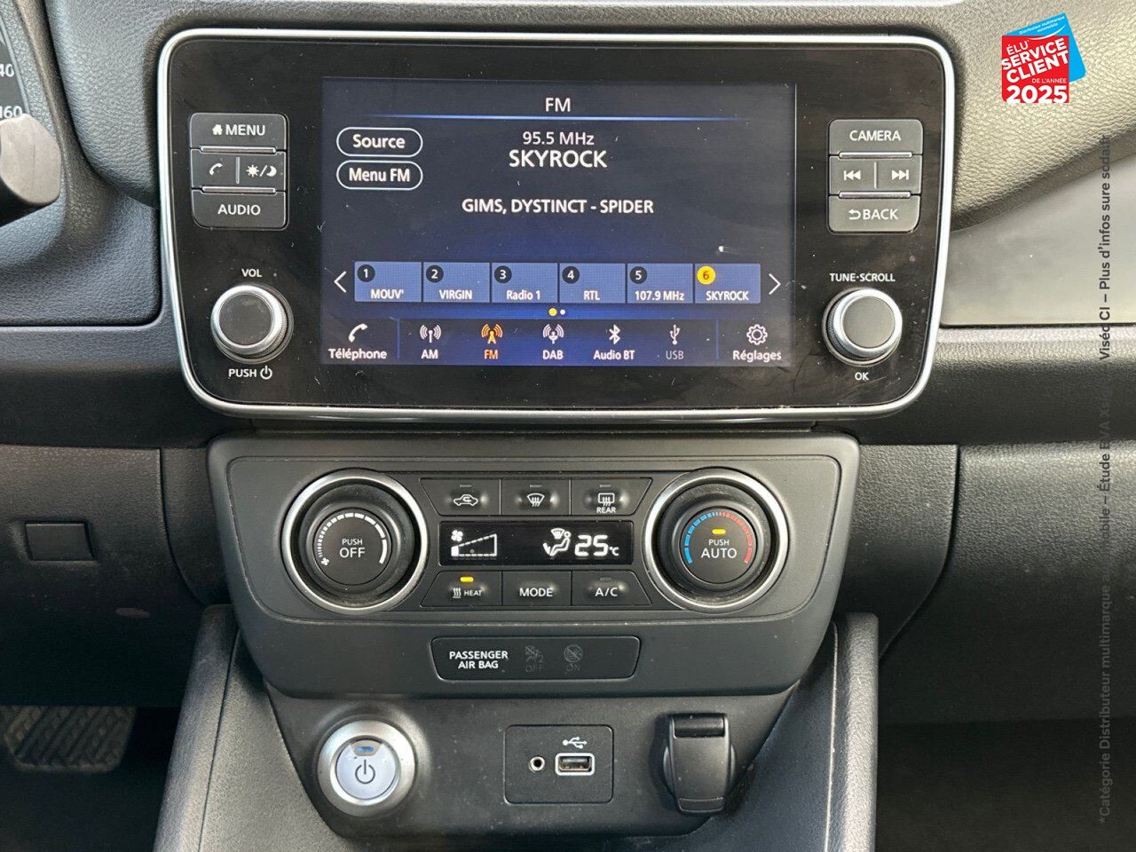Véhicule d'occasion NISSAN LEAF 150CH 40KWH ACENTA 21.5 chez Nissan Thionville