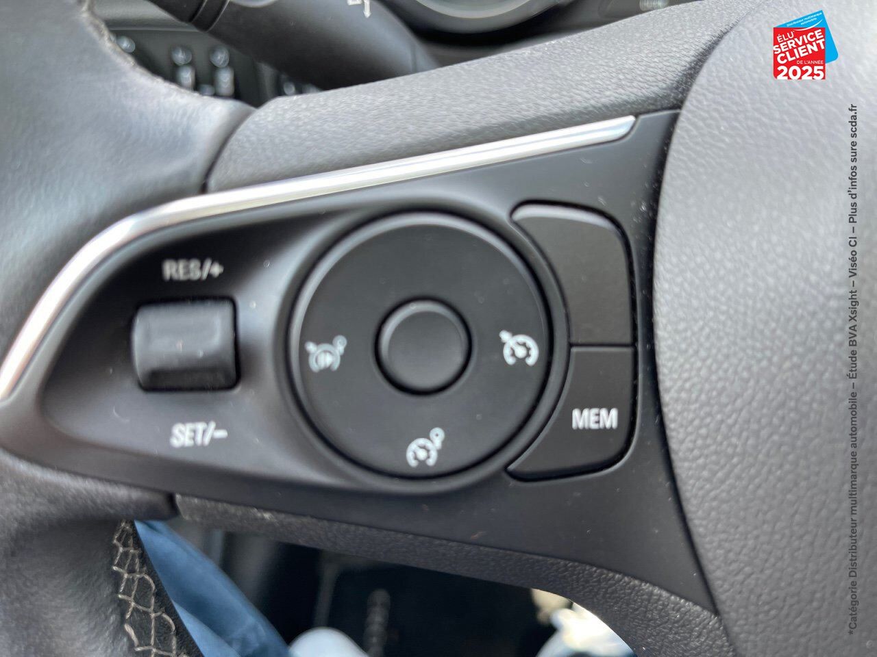 Véhicule d'occasion OPEL CROSSLAND X 1.2 TURBO 110CH ULTIMATE BVA EURO 6D-T chez Renault Sélestat