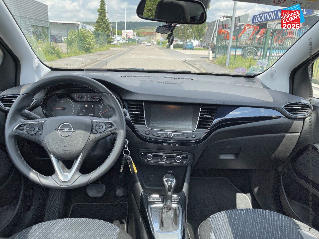 Véhicule d'occasion OPEL CROSSLAND X 1.2 TURBO 110CH ULTIMATE BVA EURO 6D-T chez Renault Sélestat