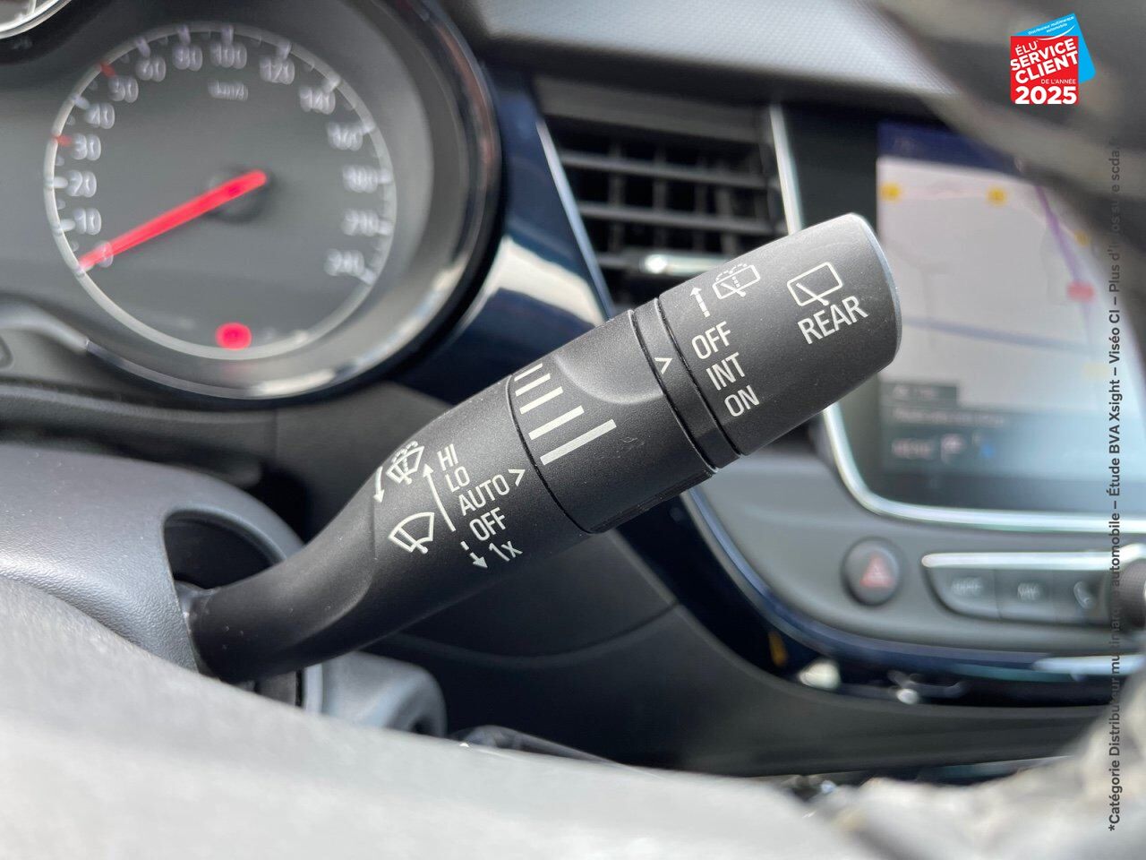 Véhicule d'occasion OPEL CROSSLAND X 1.2 TURBO 110CH ULTIMATE BVA EURO 6D-T chez Renault Sélestat