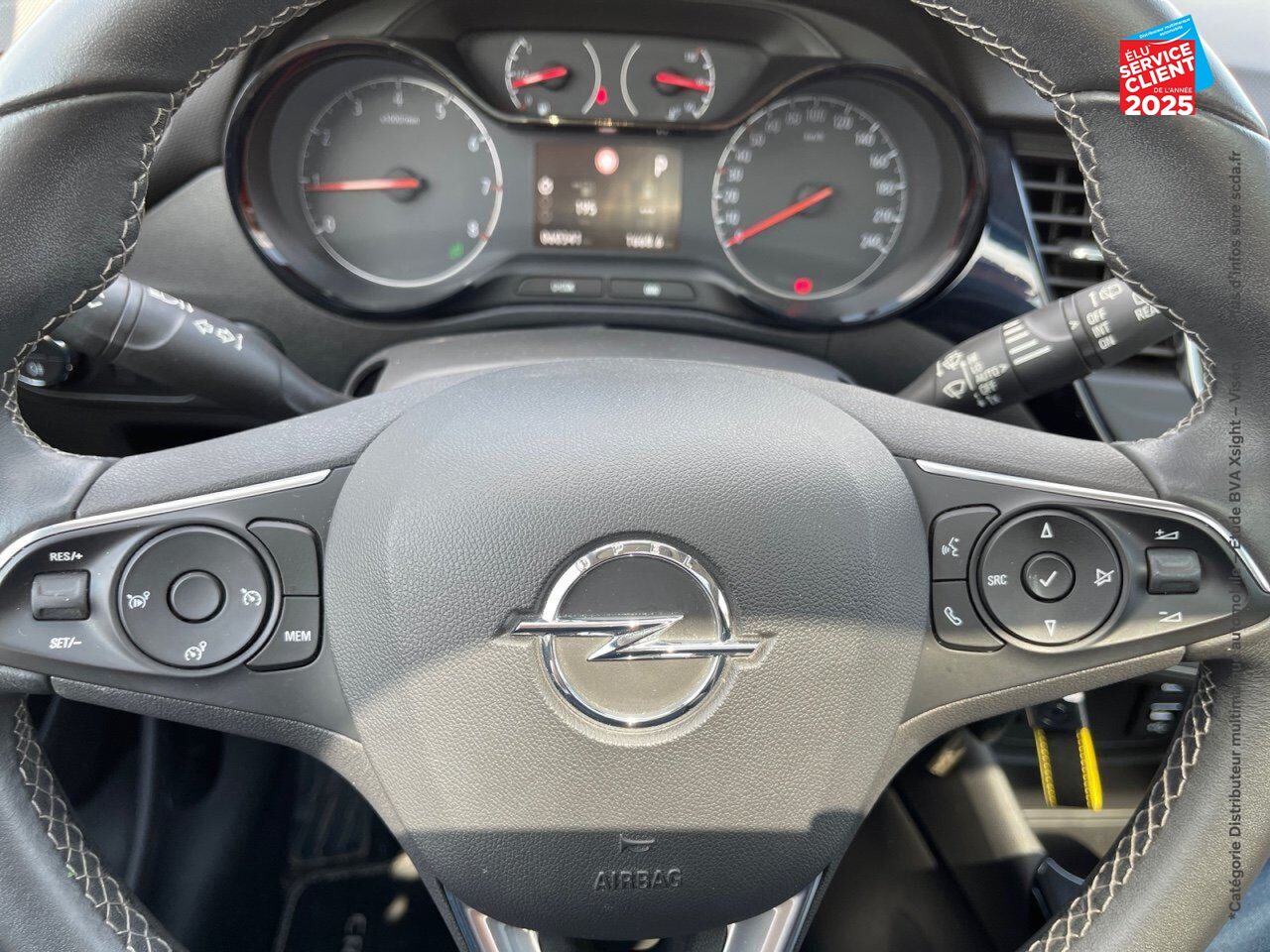 Véhicule d'occasion OPEL CROSSLAND X 1.2 TURBO 110CH ULTIMATE BVA EURO 6D-T chez Renault Sélestat