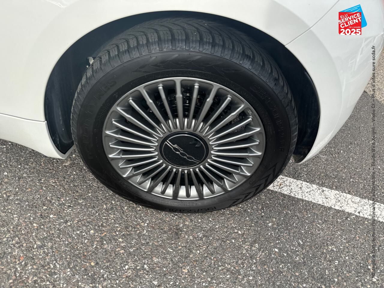 Véhicule d'occasion FIAT 500 E 118CH ICONE chez Fiat Besançon
