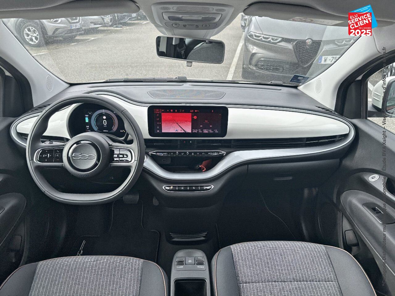 Véhicule d'occasion FIAT 500 E 118CH ICONE chez Fiat Besançon
