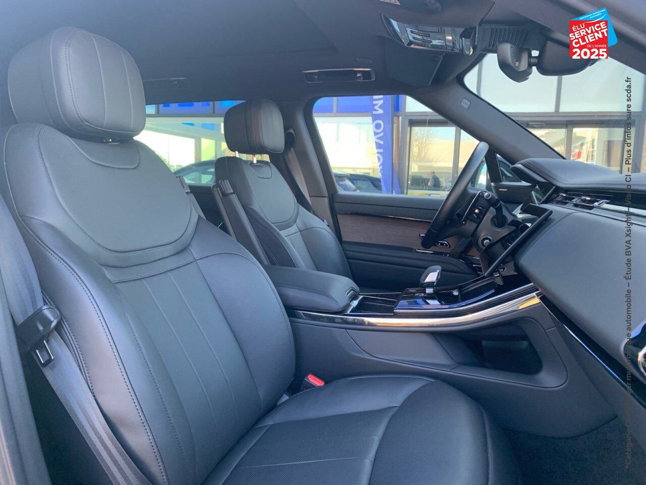 Véhicule d'occasion LAND-ROVER RANGE ROVER SPORT 3.0 P460E 460CH PHEV DYNAMIC SE chez BMW Dole