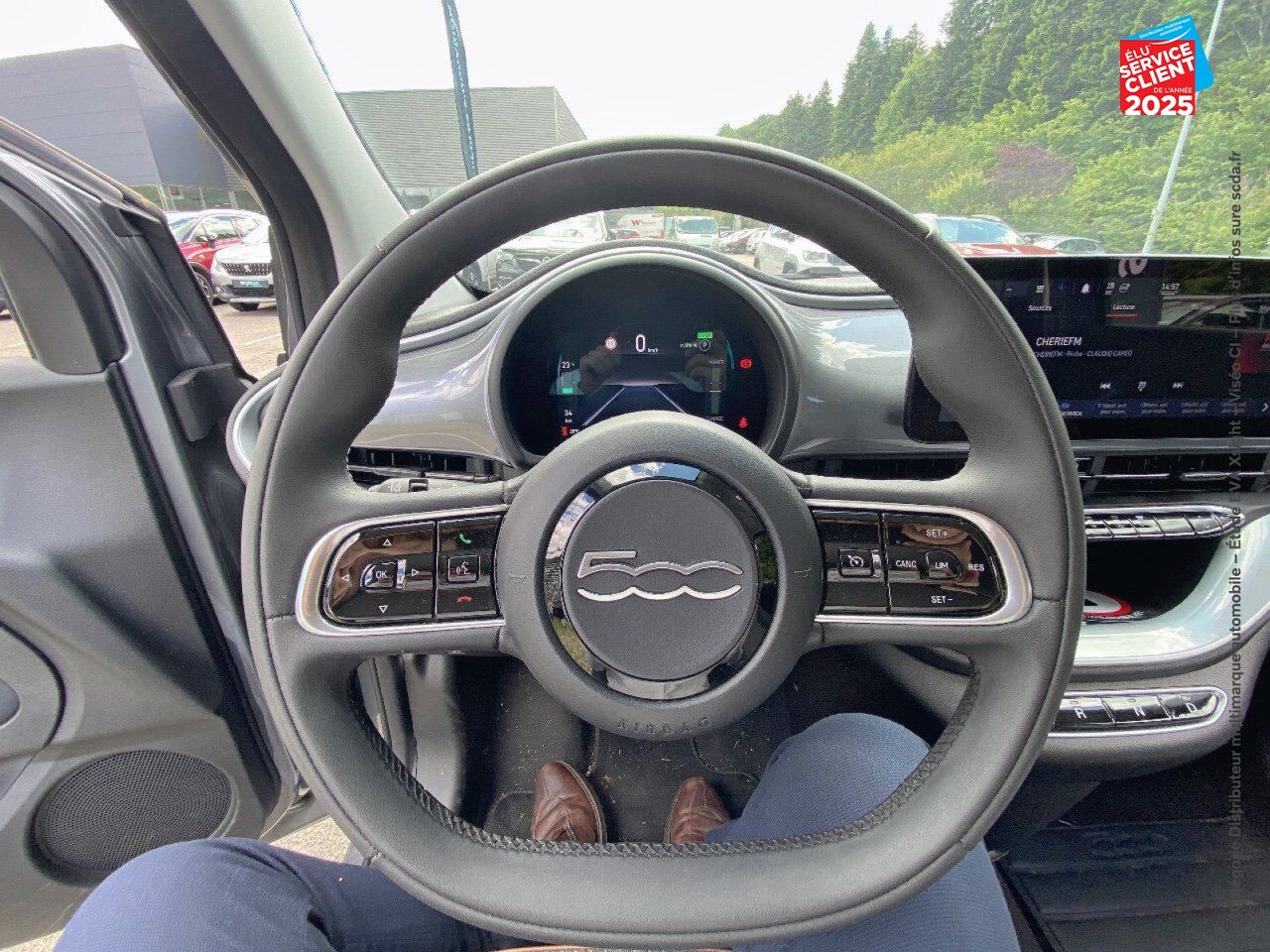 Véhicule d'occasion FIAT 500 E 118CH ICONE chez Renault Sélestat