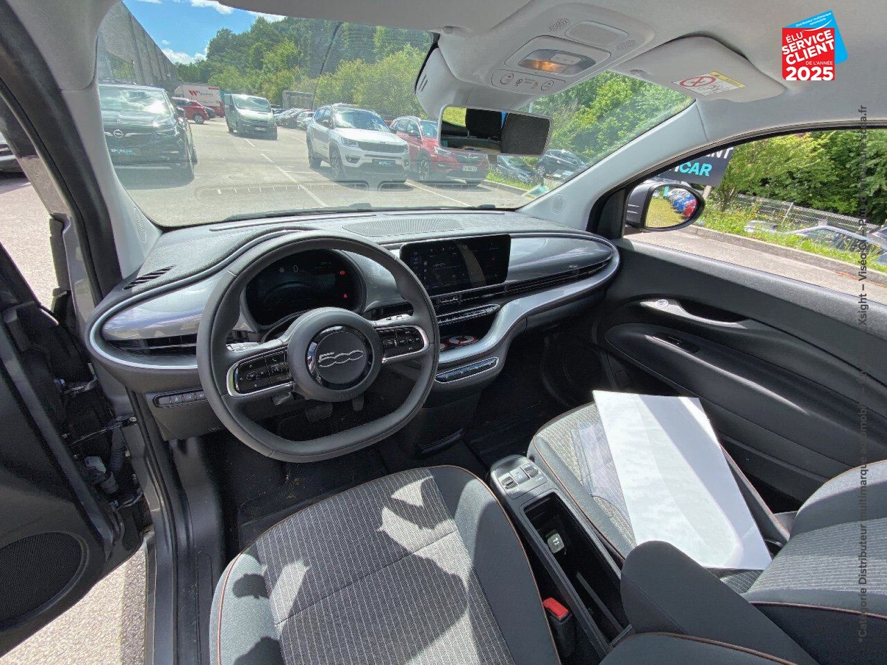 Véhicule d'occasion FIAT 500 E 118CH ICONE chez Renault Sélestat