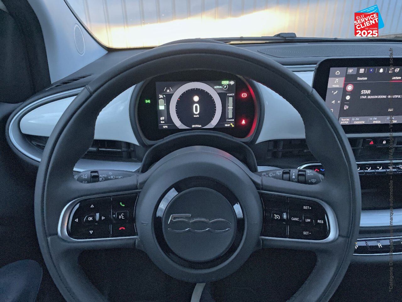 Véhicule d'occasion FIAT 500 E 118CH ICONE chez Fiat Mulhouse