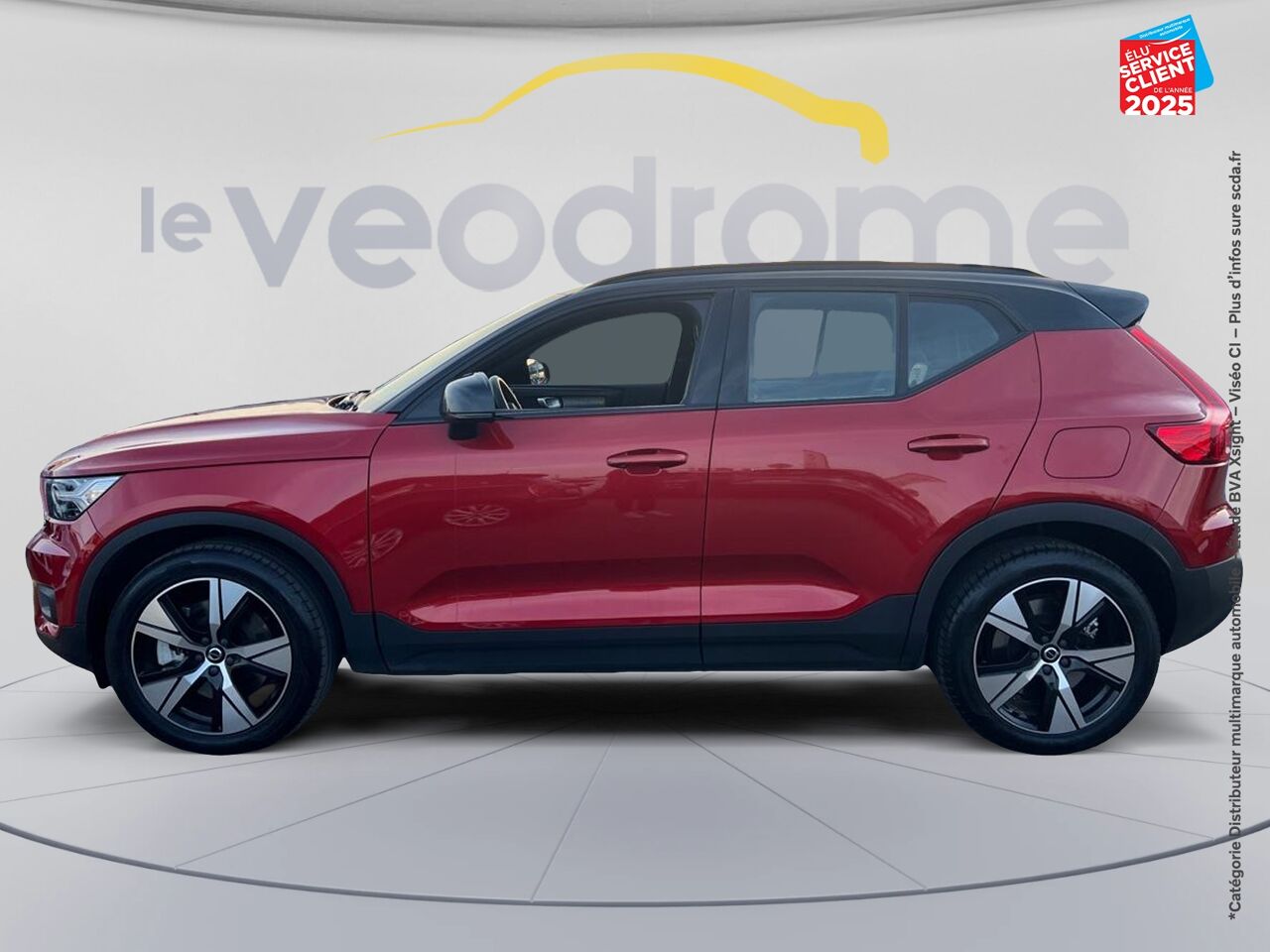 Véhicule d'occasion VOLVO XC40 P8 AWD 408CH R-DESIGN EDT chez Le Veodrome
