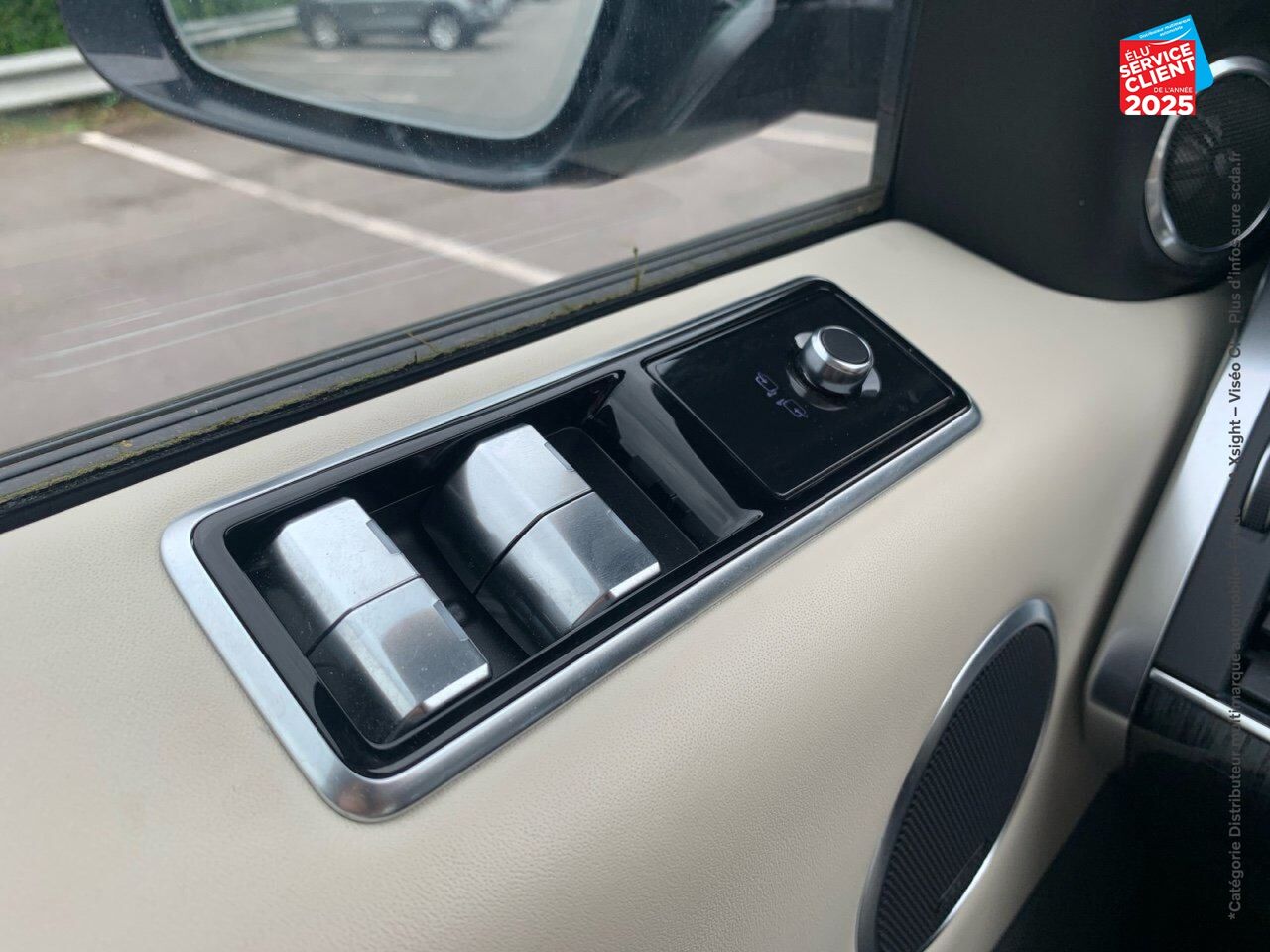Véhicule d'occasion LAND-ROVER RANGE ROVER SPORT 2.0 P400E 404CH HSE DYNAMIC MARK VII chez BMW Besançon