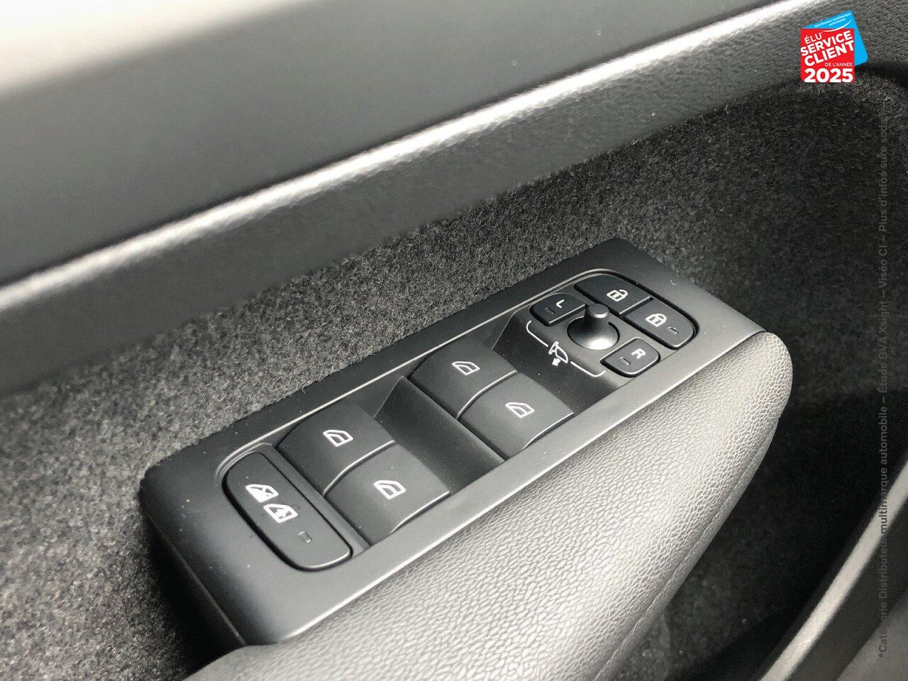 Véhicule d'occasion VOLVO XC40 RECHARGE EXTENDED RANGE 252CH PLUS chez Volvo Epernay