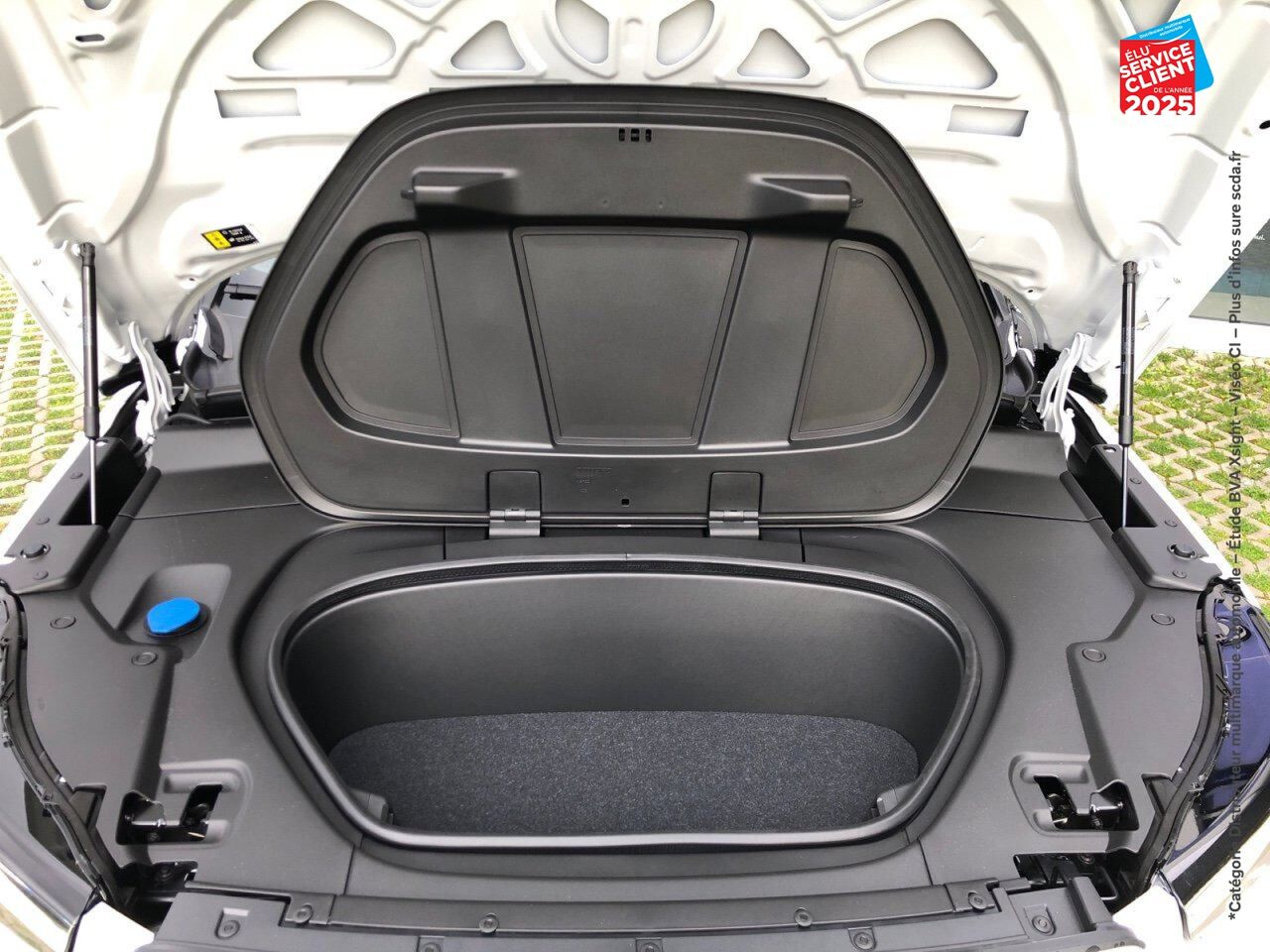 Véhicule d'occasion VOLVO XC40 RECHARGE EXTENDED RANGE 252CH PLUS chez Volvo Epernay