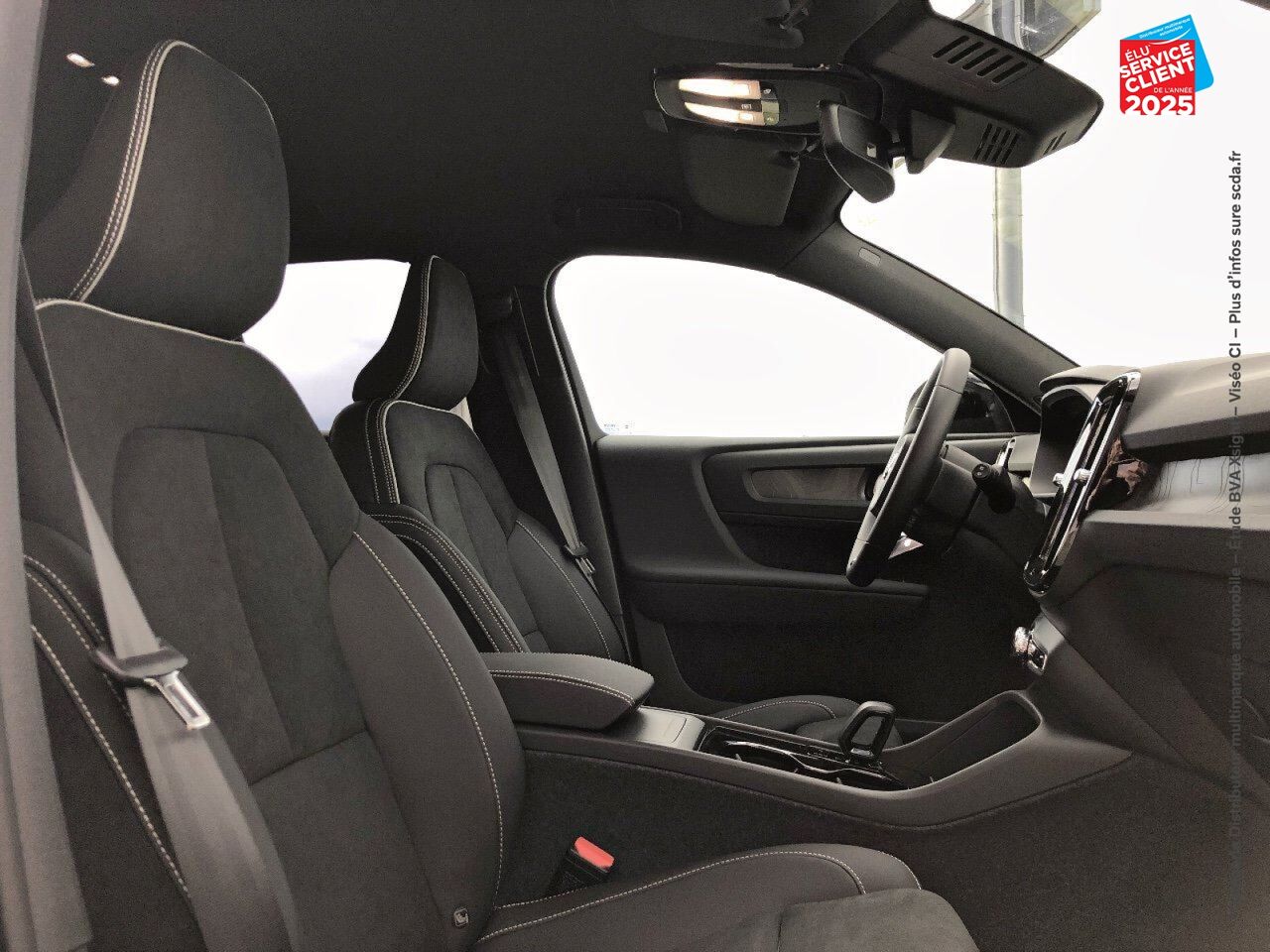 Véhicule d'occasion VOLVO XC40 RECHARGE EXTENDED RANGE 252CH PLUS chez Volvo Epernay