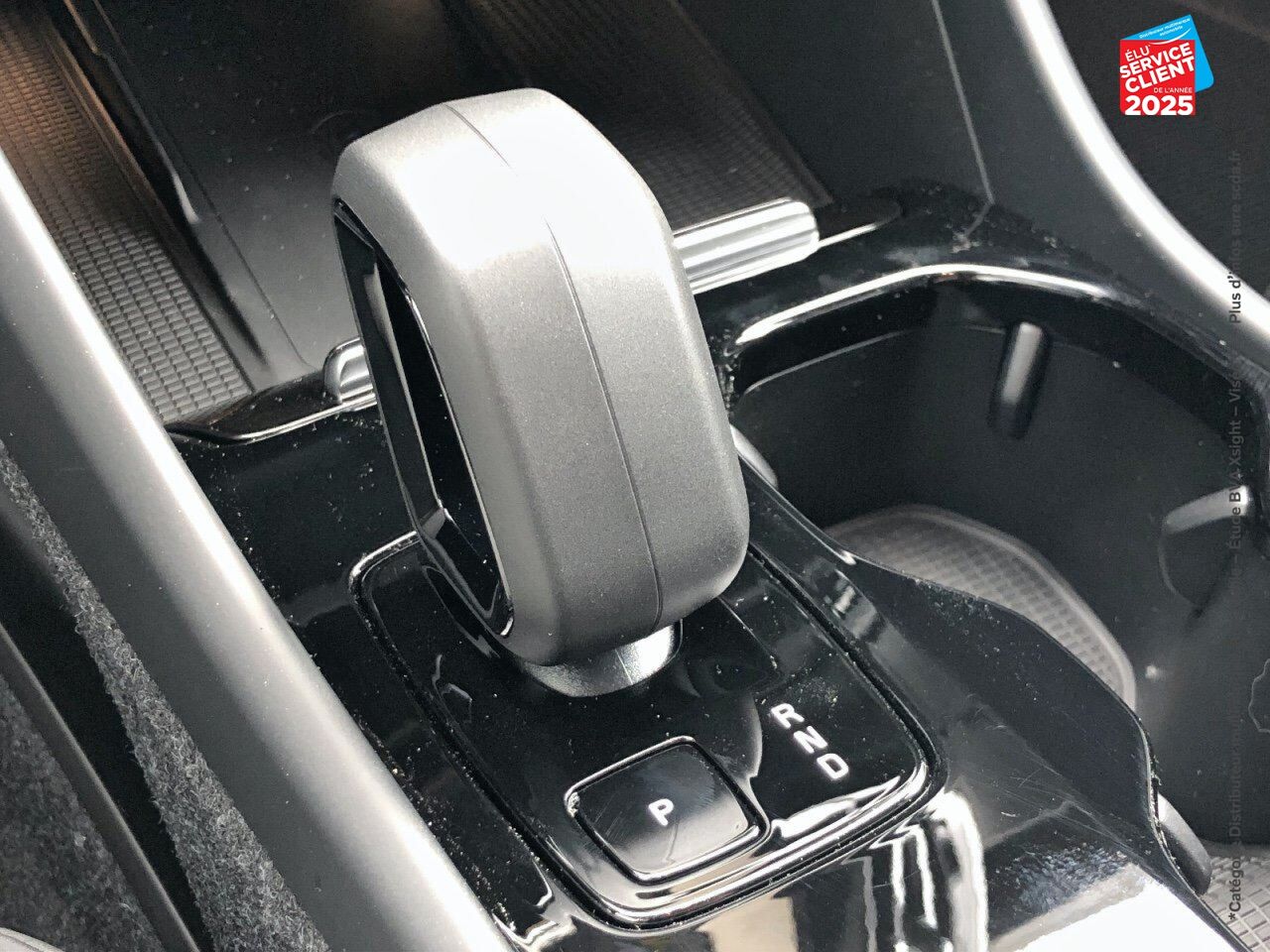 Véhicule d'occasion VOLVO XC40 RECHARGE EXTENDED RANGE 252CH PLUS chez Volvo Epernay