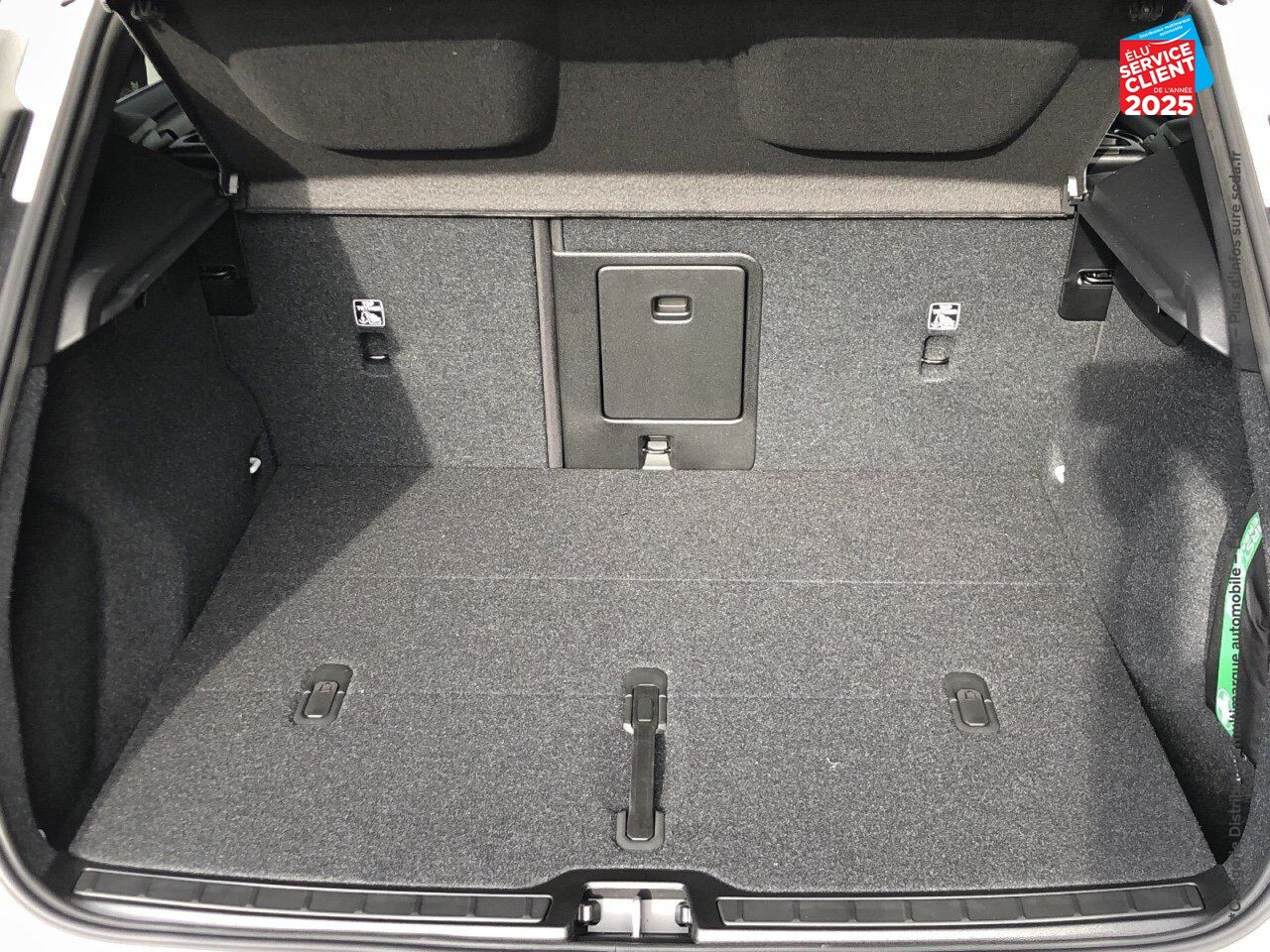 Véhicule d'occasion VOLVO XC40 RECHARGE EXTENDED RANGE 252CH PLUS chez Volvo Epernay