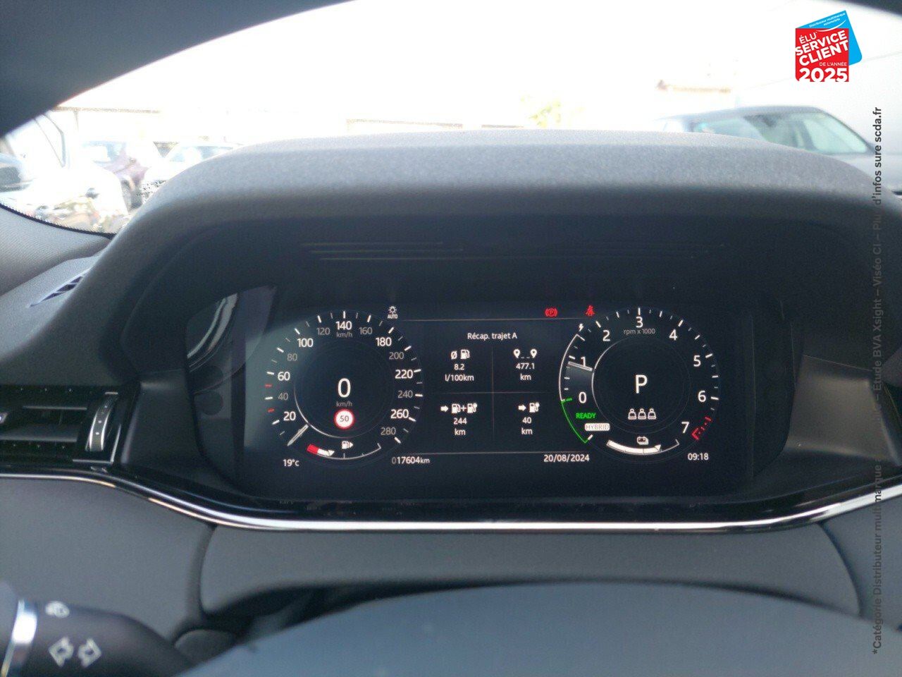 Véhicule d'occasion LAND-ROVER RANGE ROVER EVOQUE 1.5 P300E 309CH R-DYNAMIC SE AWD BVA 11CV chez Land Rover Metz