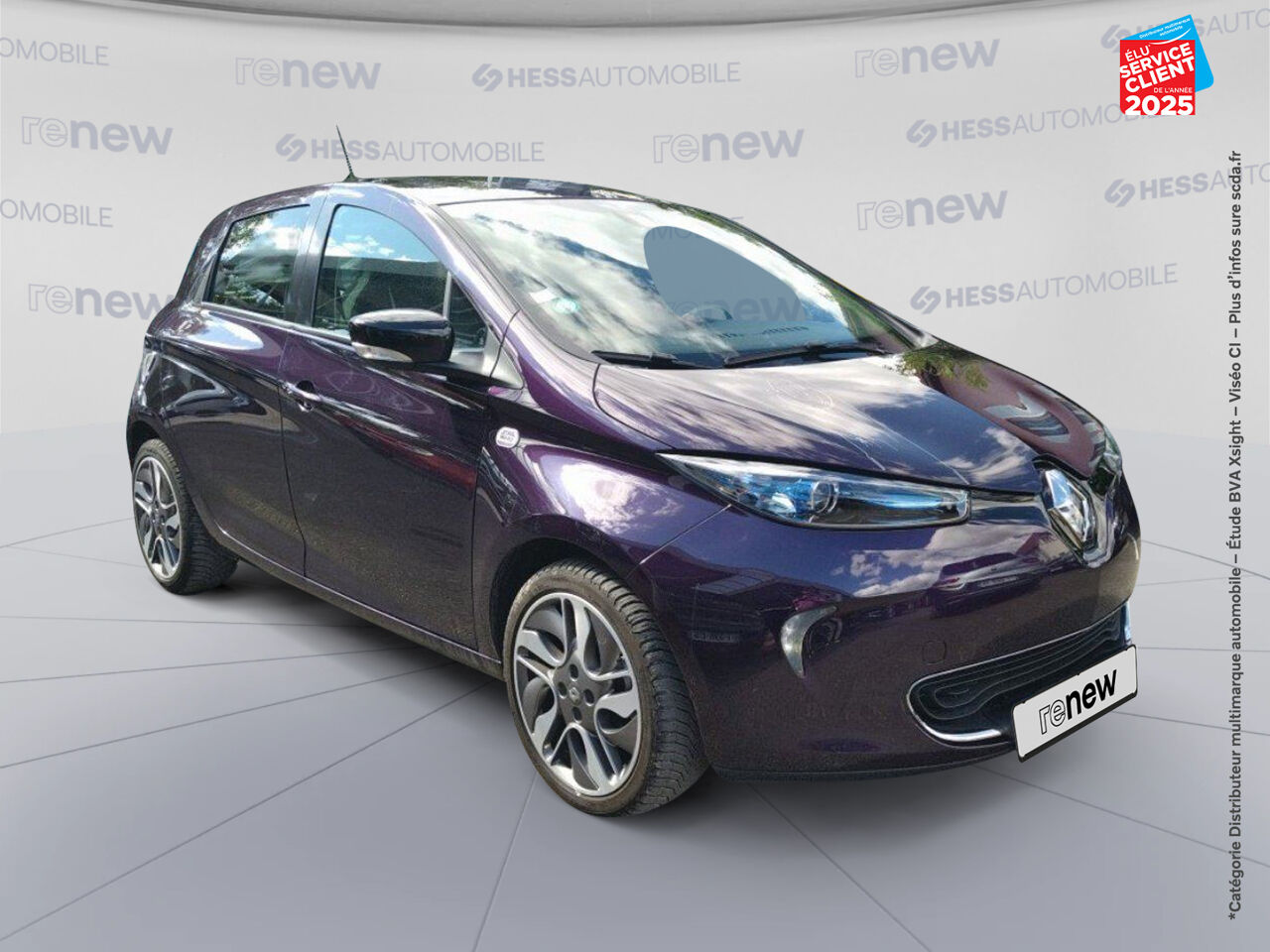 Véhicule d'occasion RENAULT ZOE STAR WARS CHARGE NORMALE R90 chez BMW Pontarlier