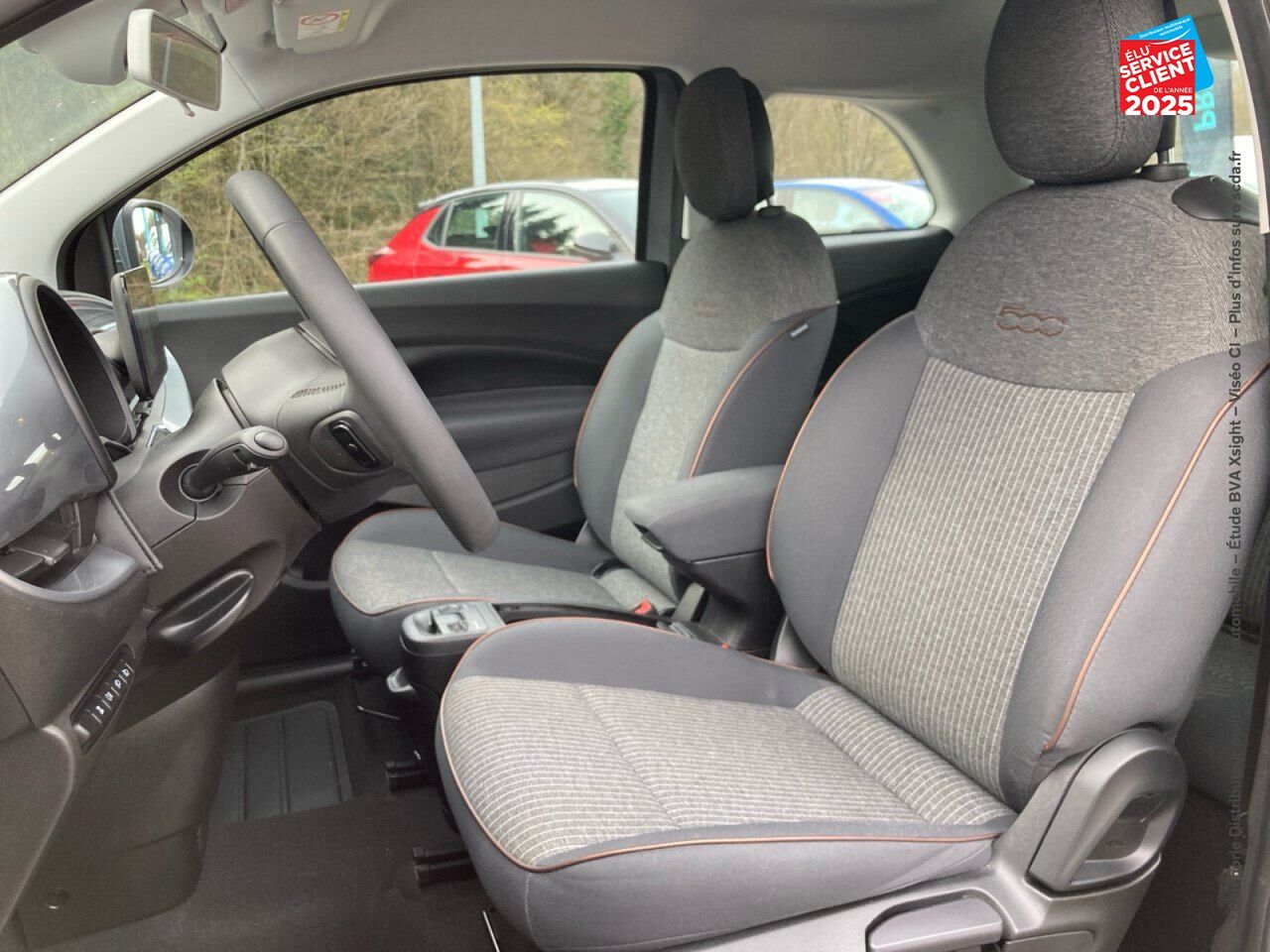 Véhicule d'occasion FIAT 500 E 118CH ICONE chez Fiat Besançon