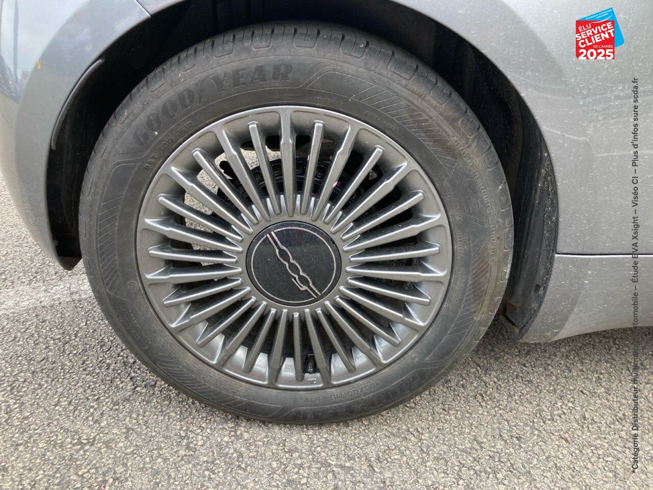 Véhicule d'occasion FIAT 500 E 118CH ICONE chez Fiat Besançon