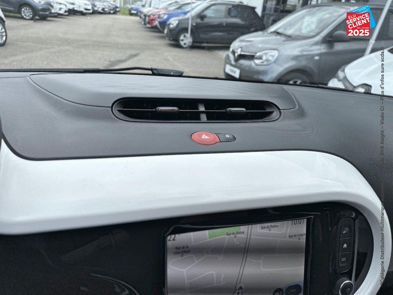 Véhicule d'occasion RENAULT TWINGO ELECTRIC INTENS R80 ACHAT INTEGRAL 3CV chez Nissan Mulhouse