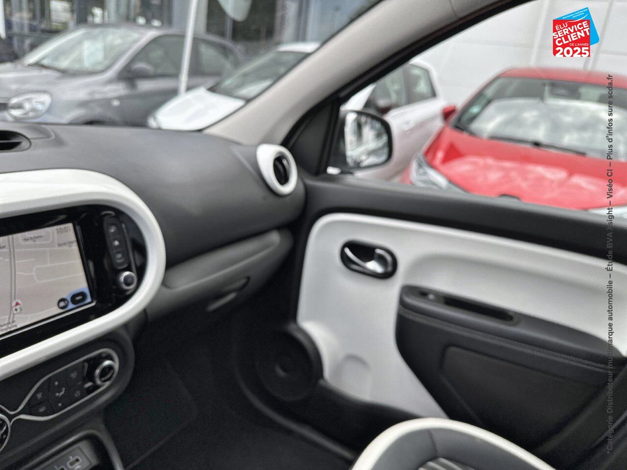 Véhicule d'occasion RENAULT TWINGO ELECTRIC INTENS R80 ACHAT INTEGRAL 3CV chez Nissan Mulhouse