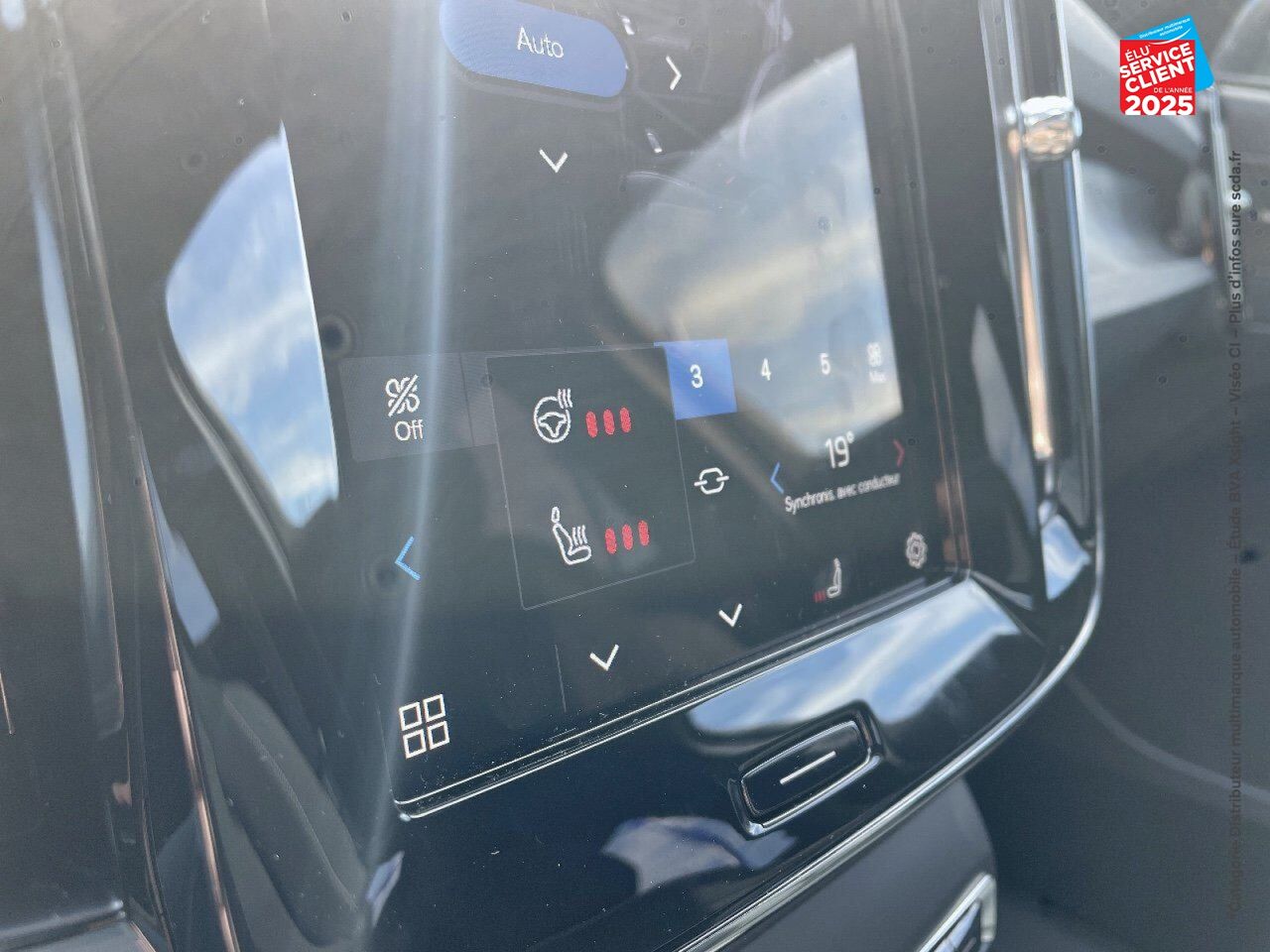 Véhicule d'occasion VOLVO XC40 RECHARGE TWIN 408CH ULTIMATE AWD chez Volvo Chalons