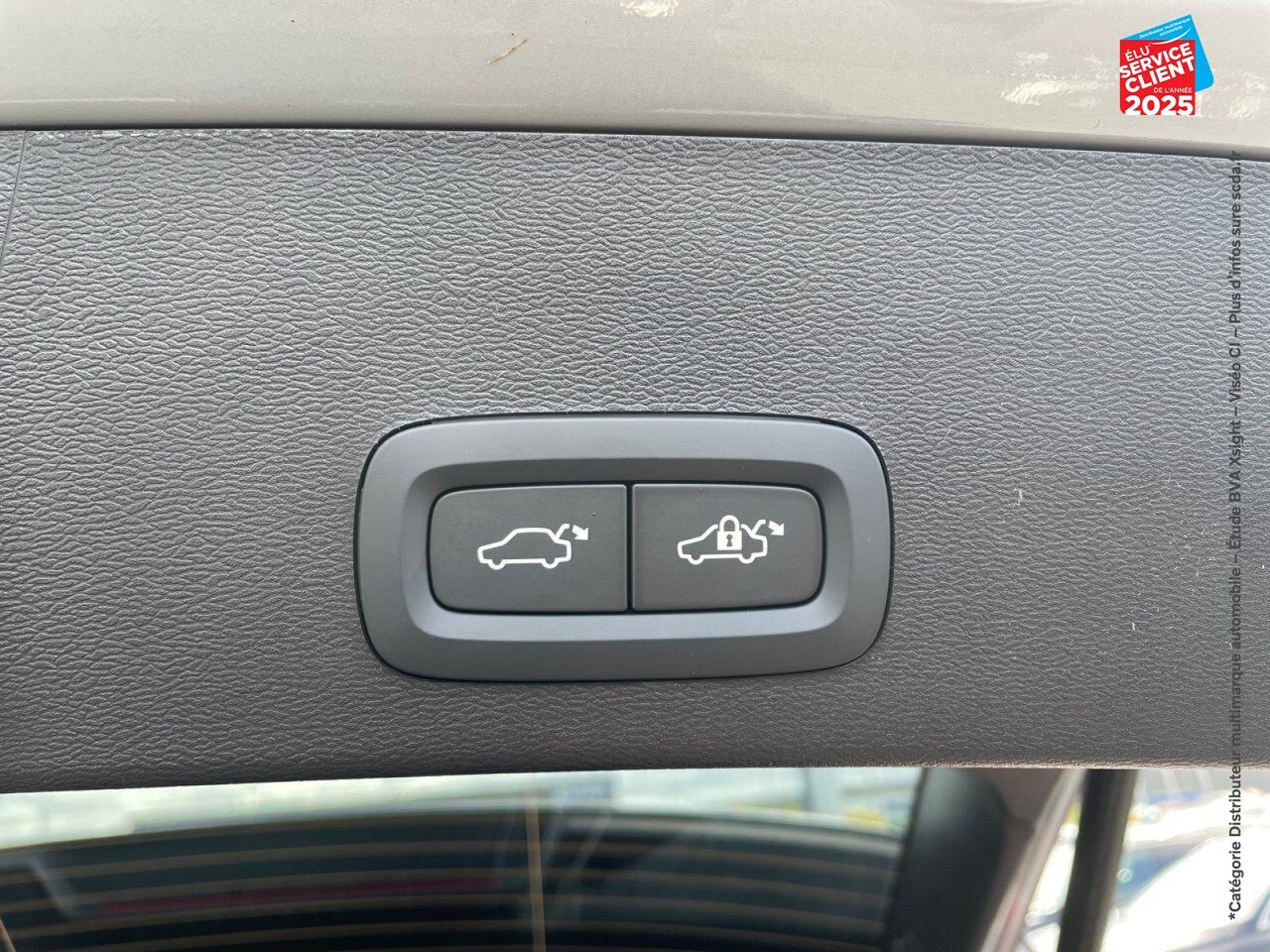 Véhicule d'occasion VOLVO XC40 RECHARGE TWIN 408CH ULTIMATE AWD chez Volvo Chalons