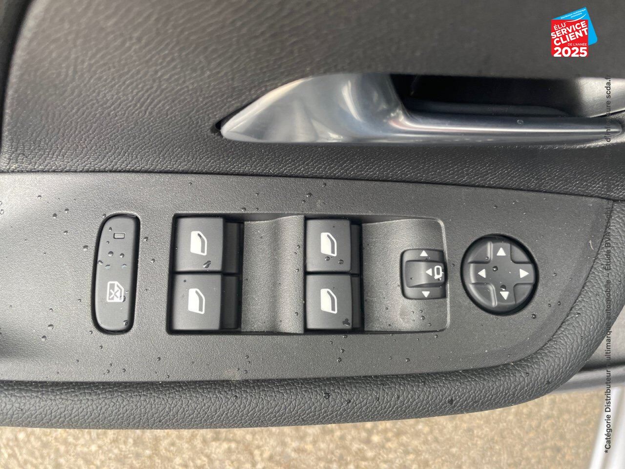 Véhicule neuf OPEL MOKKA MOKKA-E 136CH ULTIMATE chez Opel Besançon