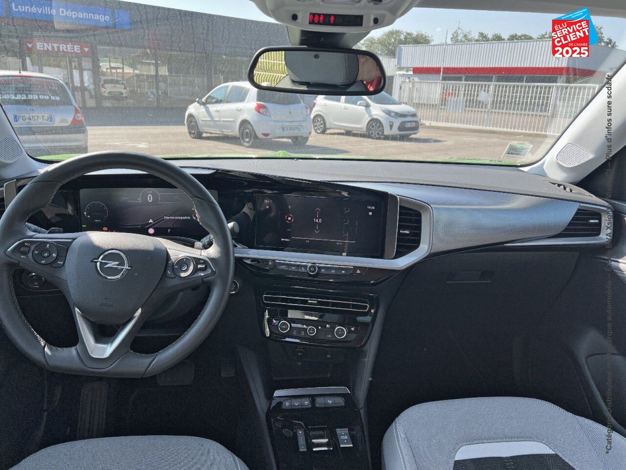 Véhicule d'occasion OPEL MOKKA 1.2 TURBO 130CH ELEGANCE BUSINESS BVA8 chez Opel Charleville