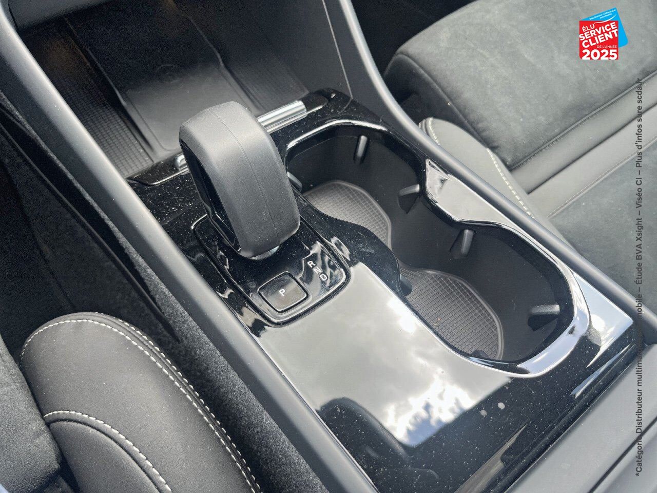 Véhicule d'occasion VOLVO C40 RECHARGE TWIN 408CH ULTIMATE AWD chez Volvo Epernay