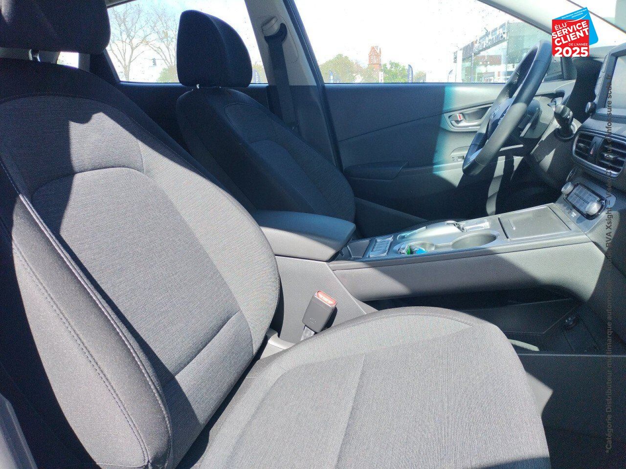 Véhicule d'occasion HYUNDAI KONA ELECTRIC 136 CH INTUITIVE CARPLAY CAMERA chez Hyundai Strasbourg