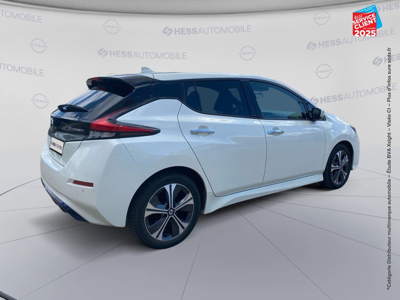 Véhicule d'occasion NISSAN LEAF 150CH 40KWH N-CONNECTA 21.5 chez Renault Saint-Louis
