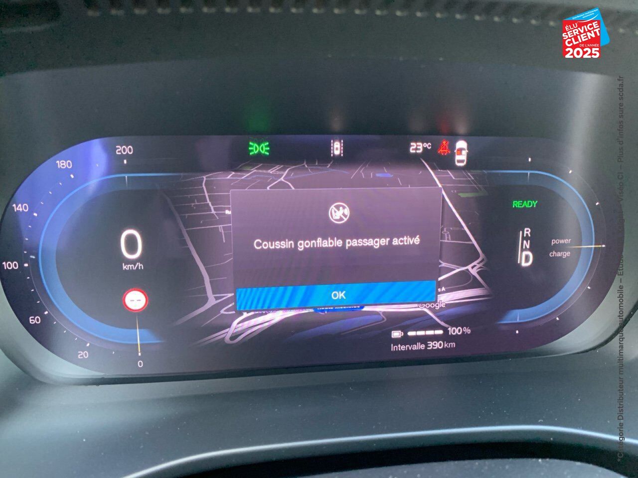 Véhicule d'occasion VOLVO C40 RECHARGE TWIN 408CH ULTIMATE AWD chez Volvo Epernay