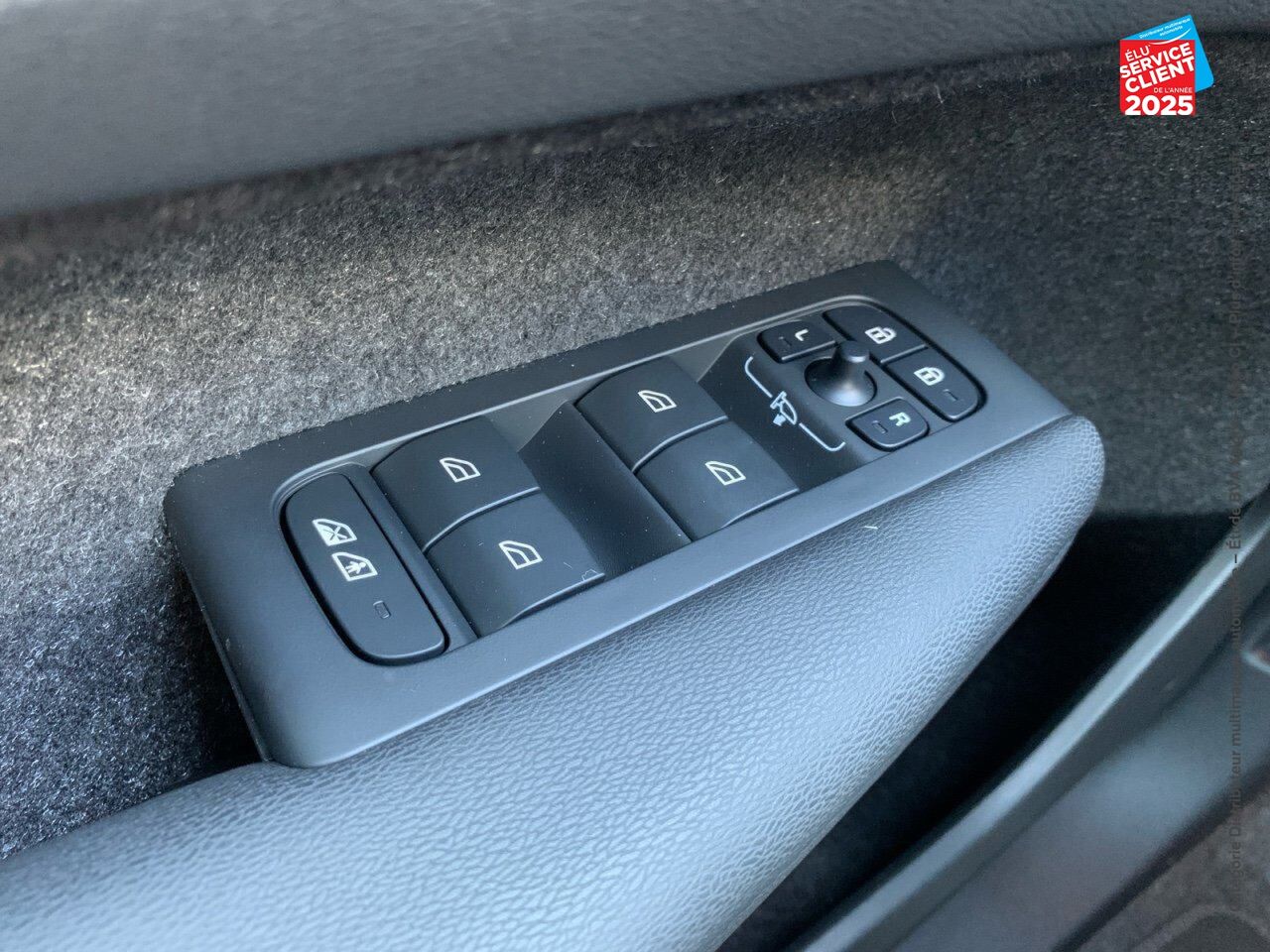 Véhicule d'occasion VOLVO C40 RECHARGE TWIN 408CH ULTIMATE AWD chez Volvo Epernay